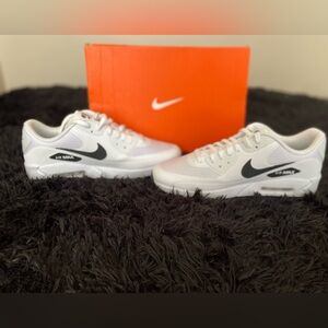 Great Condition, Never Worn, Ready to Ship, Open to Offers.